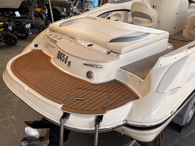 Stingray 235 LR
