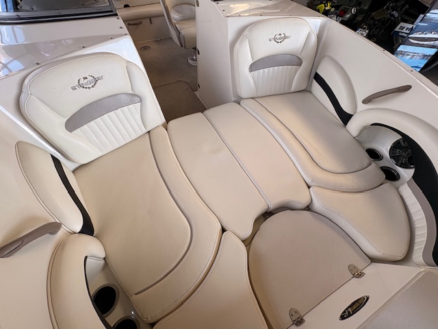 Stingray 235 LR