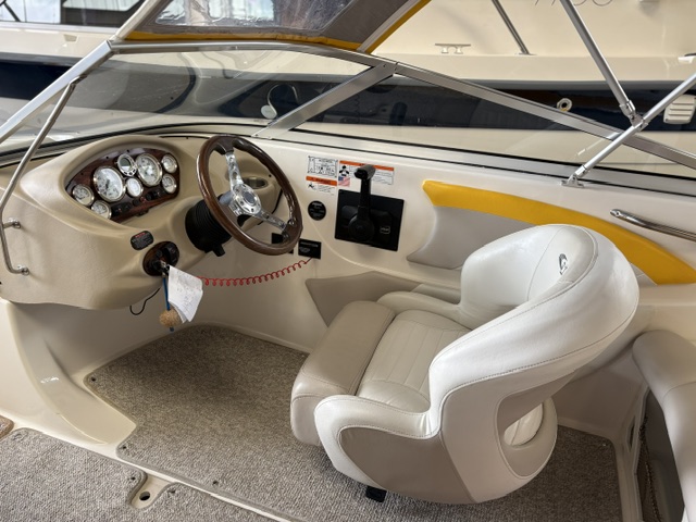 Glastron GT 185