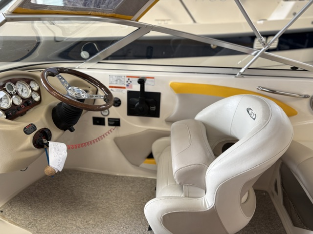 Glastron GT 185
