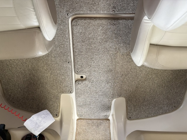 Glastron GT 185